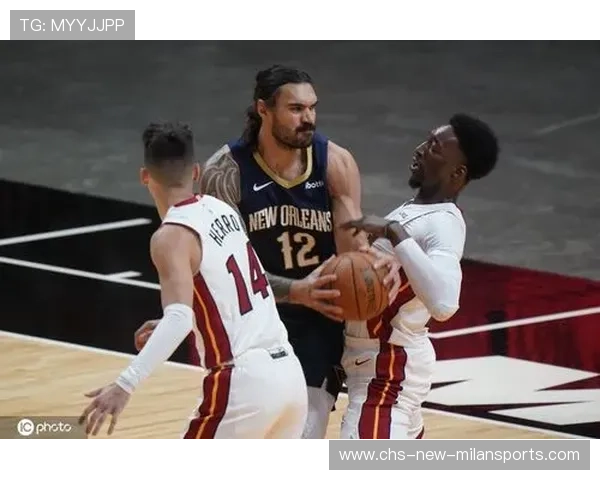 阿卡爽快暴扣网前